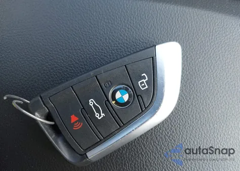 2023 BMW 330I xDrive из США, поврежденный, VIN 3MW89FF02P8D12613